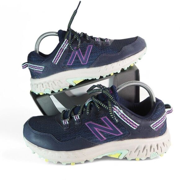 New Balance 410 v6 Trail Running Shoes Navy Blue / Purple WT410SN6 Women's 8.5 B - Picture 1 of 11